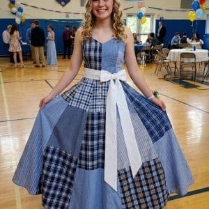 She Sewed Her Prom Dress From Her Late Father's Work Shirts — Then the Principal Grabbed the Mic and Silenced the Whole Room